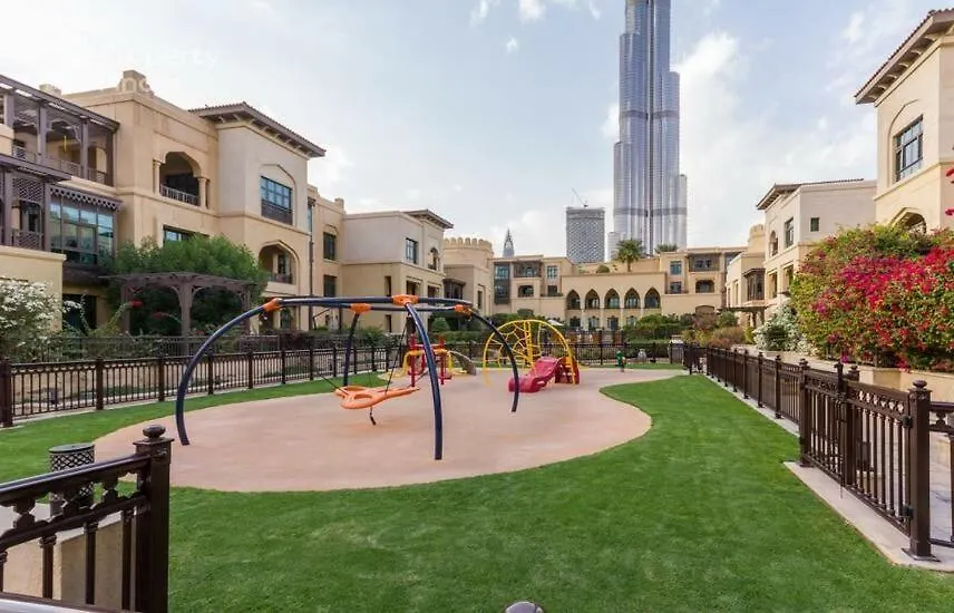 Upgraded 1Br Retreat With Iconic Burj Khalifa Views Apartment Dubai
