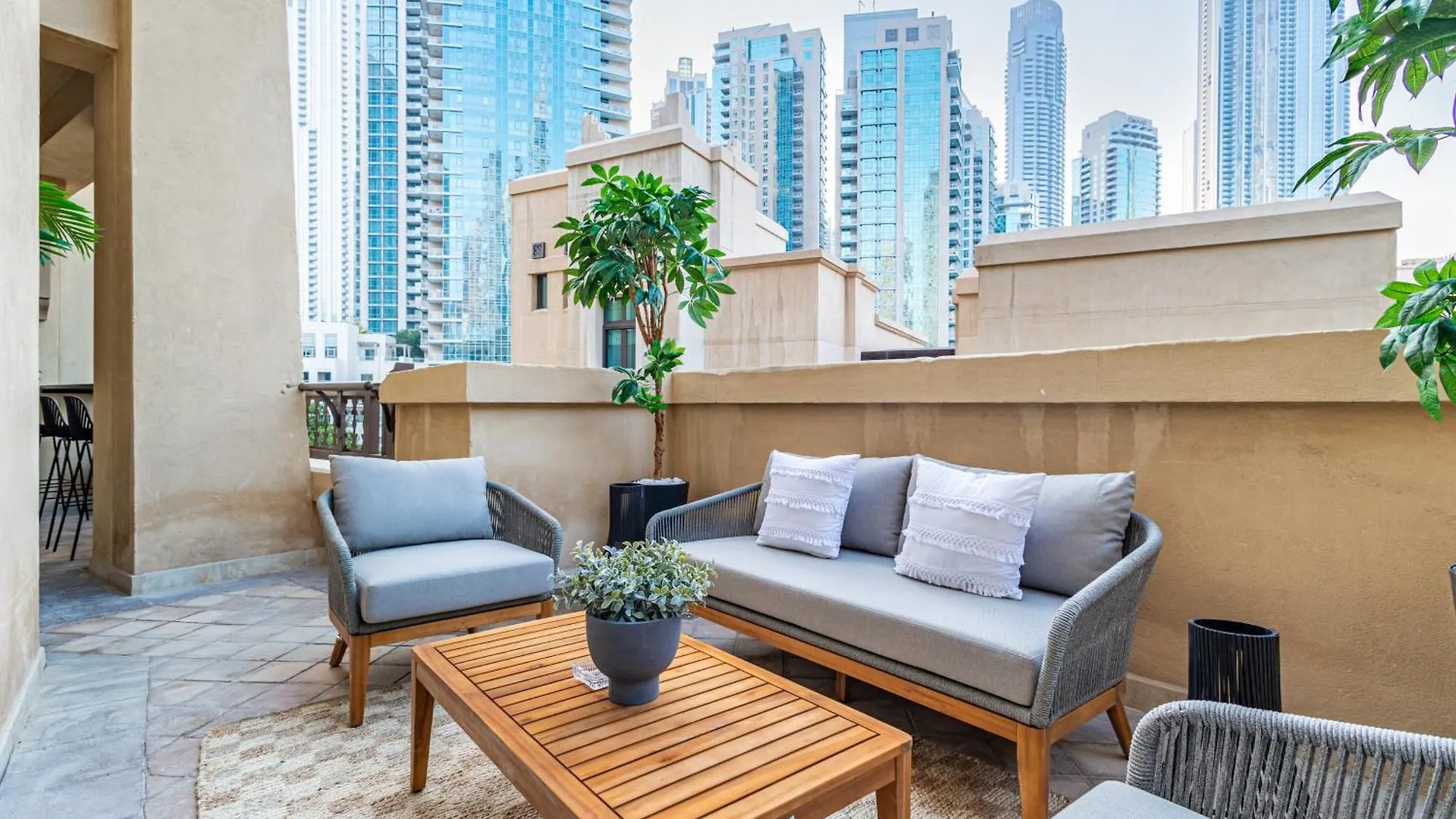 Upgraded 1Br Retreat With Iconic Burj Khalifa Views Apartment Dubai 0*,